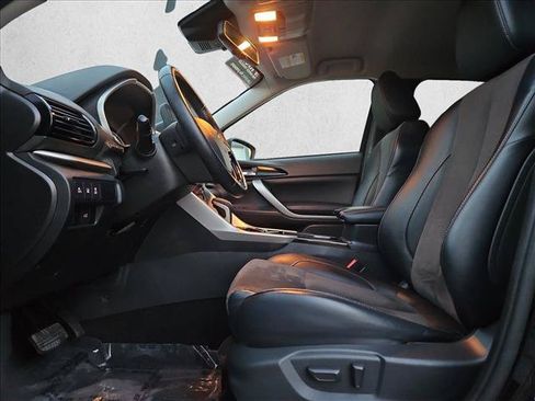 Used 2025 Mitsubishi Eclipse Cross SE AWD/4WD image 16