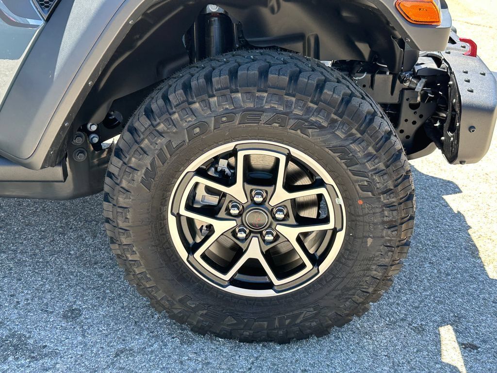 New 2026 Jeep Gladiator Rubicon AWD/4WD image 11