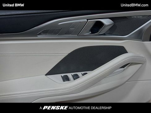 Used 2024 BMW M850i xDrive Convertible image 3