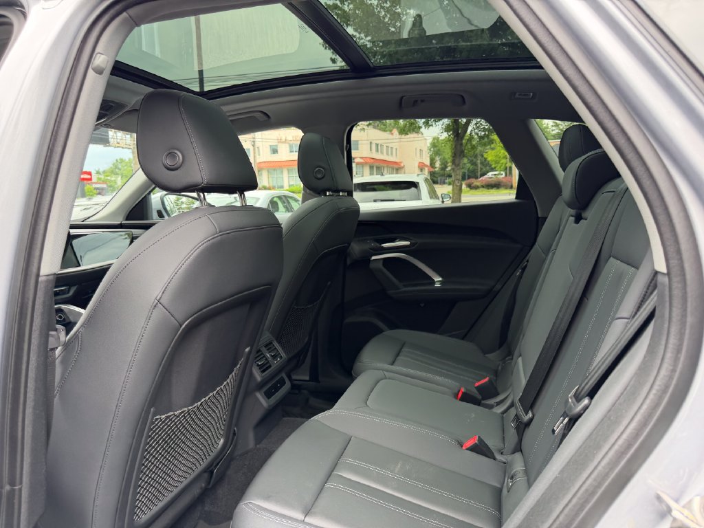 Certified 2025 Audi Q5 Premium w/ Convenience Package AWD/4WD image 28