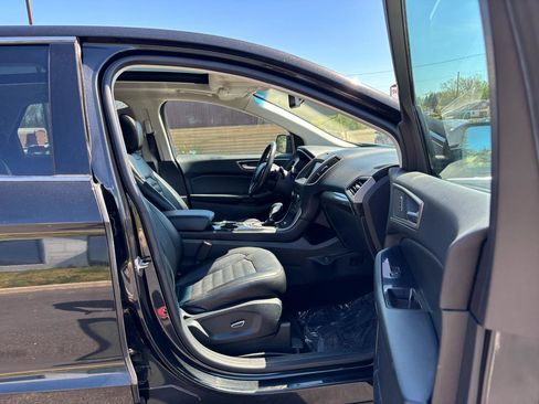 Used 2015 Ford Edge SEL w/ Equipment Group 201A AWD/4WD image 42