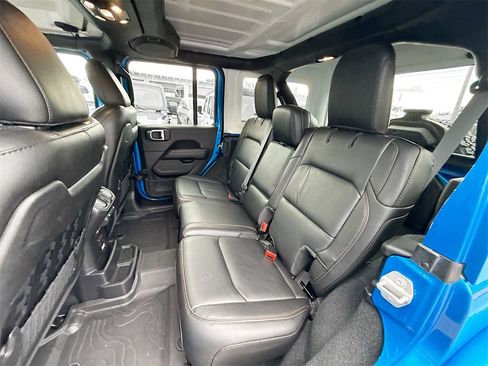 Used 2023 Jeep Wrangler Rubicon 392 w/ Dual Top Group image 27