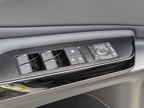 Certified 2024 Lexus ES 350 w/ Premium Package image 19