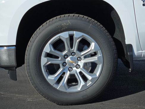 New 2026 Chevrolet Silverado 1500 LTZ w/ LTZ Premium Texas Edition RWD image 9