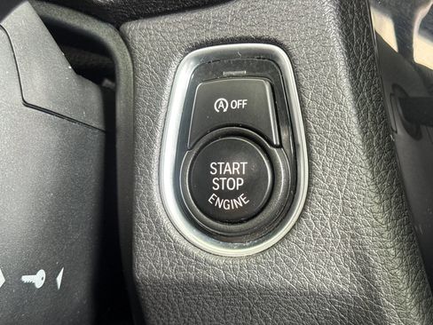 Used 2016 BMW 328i Sedan RWD image 32