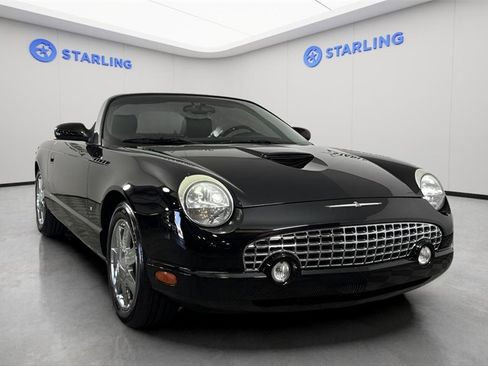 Used 2003 Ford Thunderbird image 14