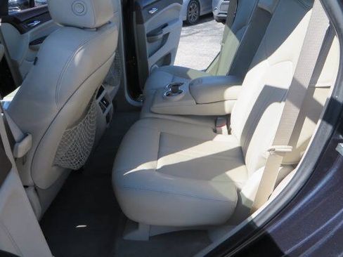 Used 2015 Cadillac SRX Luxury w/ Driver Awareness Package AWD/4WD image 16