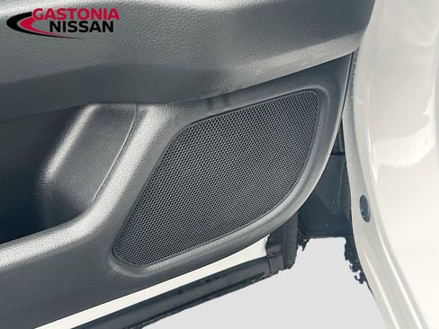 Used 2024 Honda Pilot Touring image 25