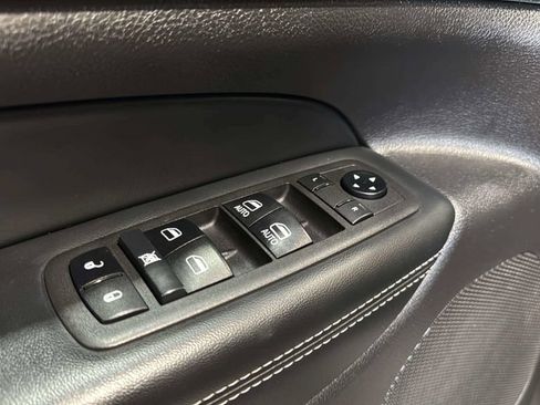 Used 2021 Jeep Grand Cherokee Limited AWD/4WD image 26