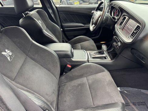 Certified 2022 Dodge Charger Scat Pack image 8