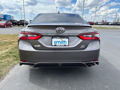 Used 2024 Toyota Camry SE AWD/4WD image 4