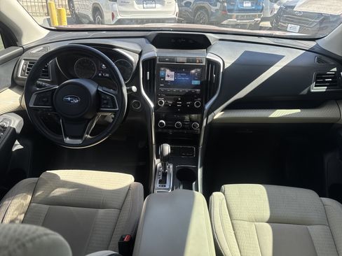 Used 2019 Subaru Ascent Premium image 10