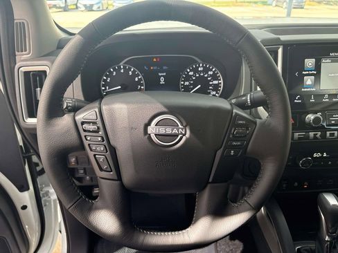New 2026 Nissan Frontier SV w/ SV Convenience Package RWD image 15