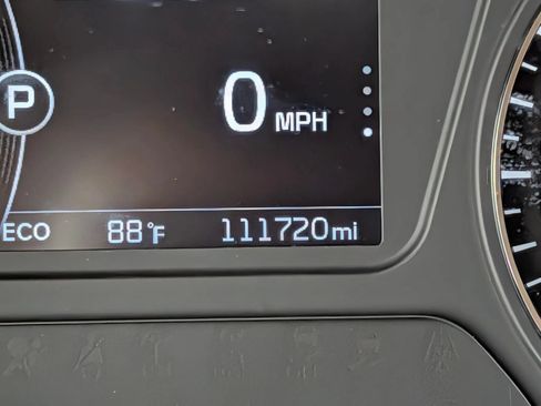 Used 2016 Kia Sorento LX FWD image 36