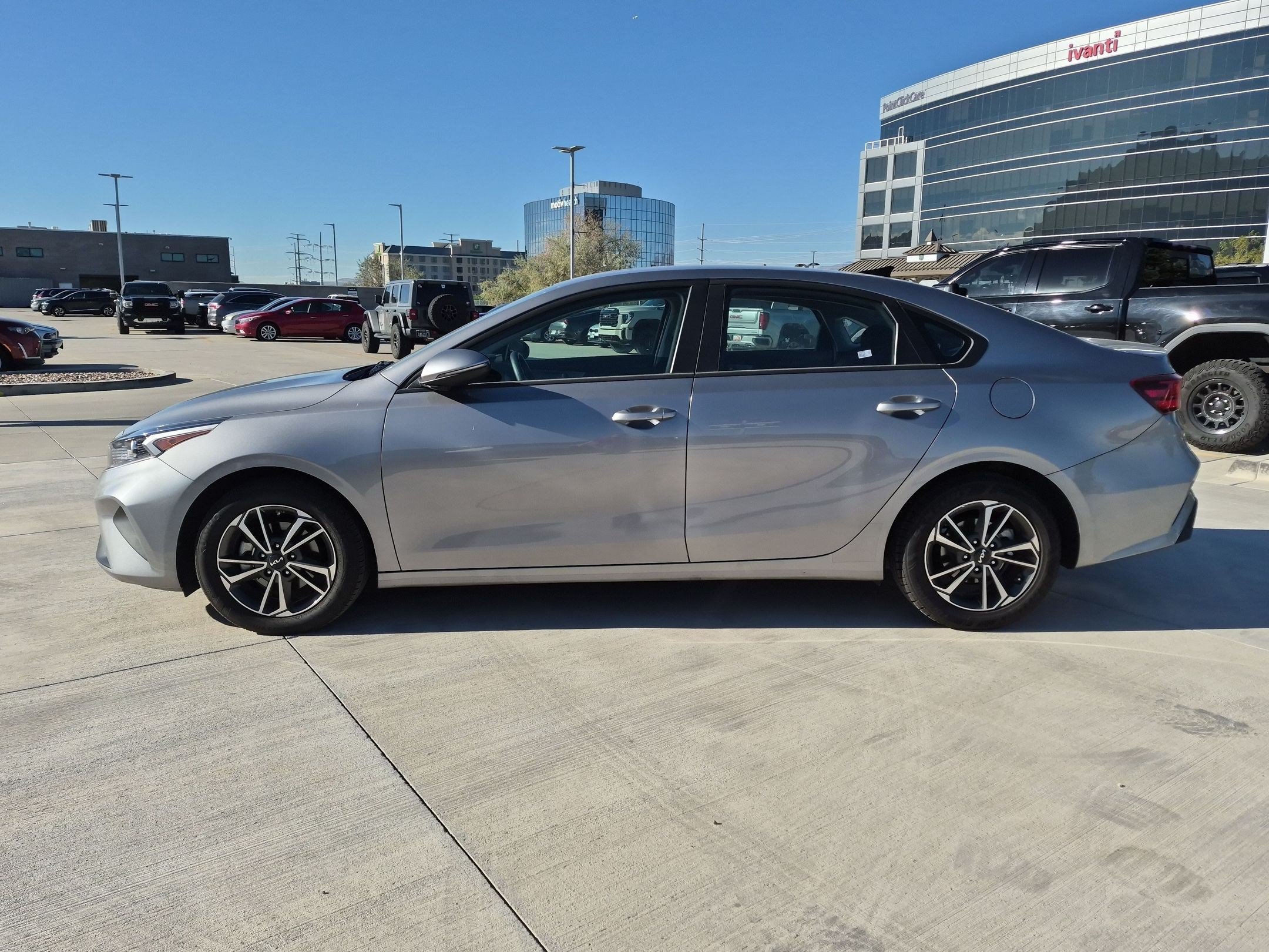 Certified 2024 Kia Forte LXS w/ LXS Technology Package FWD image 2