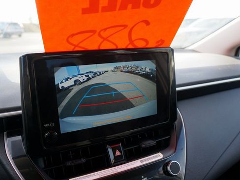 Used 2024 Toyota Corolla LE image 21