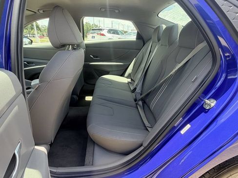 Used 2024 Hyundai Elantra SEL FWD image 26
