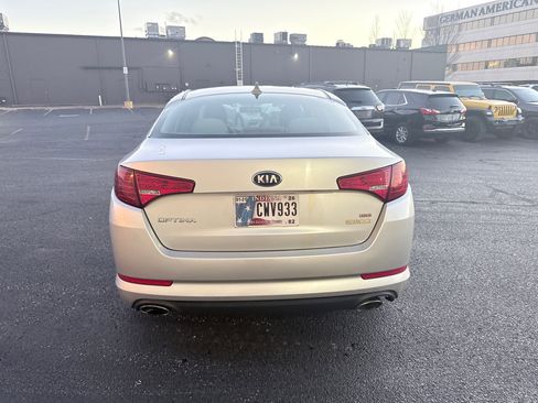 Used 2013 Kia Optima LX image 4