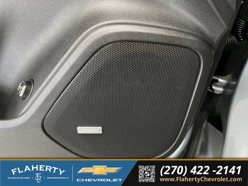 Used 2025 Chevrolet Blazer RS w/ Enhanced Convenience Package FWD image 23
