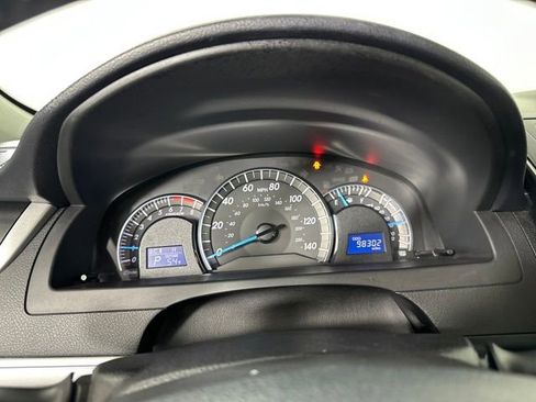 Used 2014 Toyota Camry SE image 17