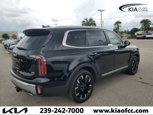 Certified 2024 Kia Telluride SX Prestige AWD/4WD image 4