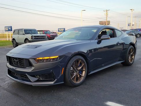 New 2025 Ford Mustang Dark Horse image 8