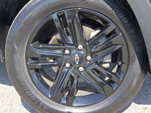 Used 2024 Chevrolet Trax ACTIV w/ Sunroof Package FWD image 10