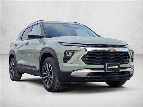 New 2026 Chevrolet TrailBlazer LT w/ Driver Confidence Package image 3