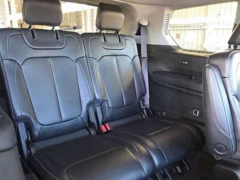 Used 2021 Jeep Grand Cherokee L Limited image 12