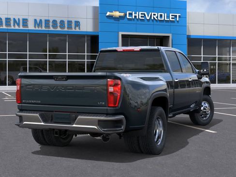 New 2026 Chevrolet Silverado 3500 LTZ w/ LTZ Convenience Package image 4