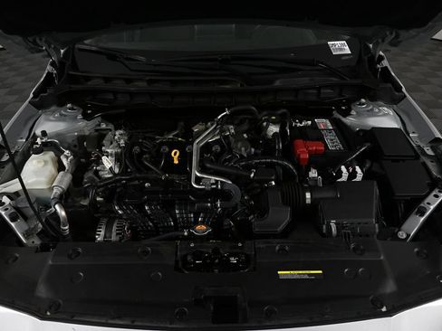 Used 2024 Nissan Altima 2.5 SV image 29