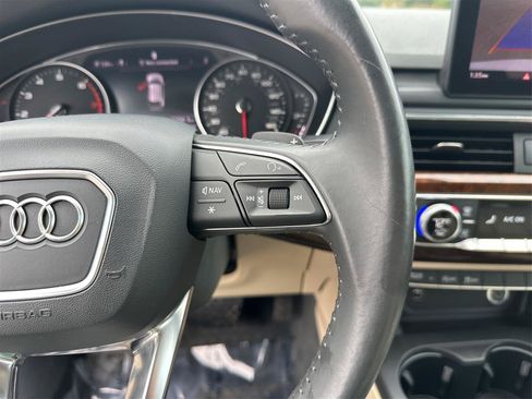 Used 2018 Audi A4 2.0T allroad Premium AWD/4WD image 35