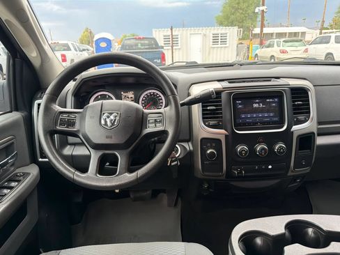 Used 2016 RAM 3500 SLT AWD/4WD image 27