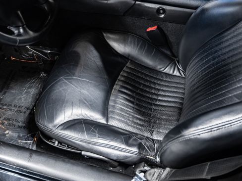 Used 2002 Chevrolet Corvette Z06 w/ Memory Pkg image 18