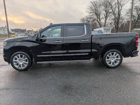 Certified 2025 Chevrolet Silverado 1500 High Country w/ High Country Premium Package image 4