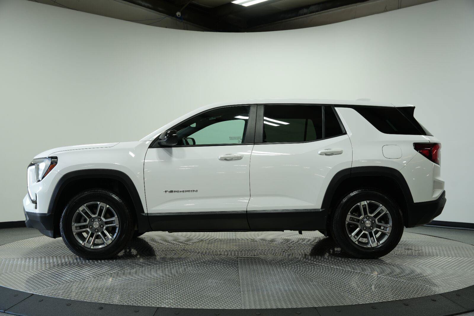Certified 2026 GMC Terrain Elevation FWD image 5