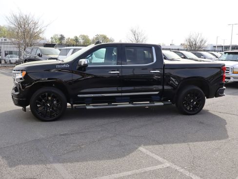 Used 2023 Chevrolet Silverado 1500 High Country w/ High Country Premium Package image 7