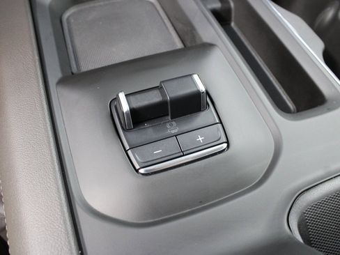 Used 2024 GMC Sierra 2500 Denali w/ Technology Package image 73