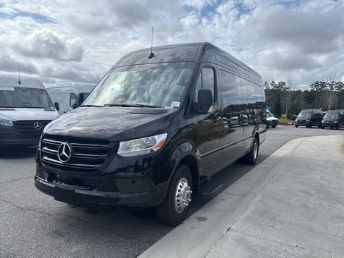New 2025 Mercedes-Benz Sprinter 3500 image 7