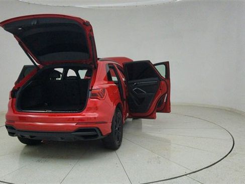 Used 2023 Audi Q3 2.0T Premium Plus w/ Premium Plus Package image 77