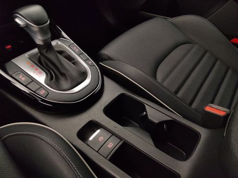 Used 2023 Kia Forte GT-Line w/ GT-Line Premium Package FWD image 26