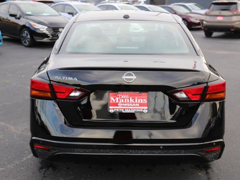 Used 2025 Nissan Altima 2.5 SV image 5