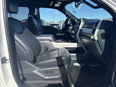 Used 2022 Ford F250 Lariat w/ Tremor Off-Road Package image 10