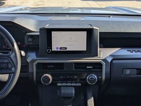 Used 2024 Toyota Tacoma SR5 AWD/4WD image 18