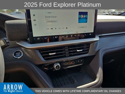 Used 2025 Ford Explorer Platinum w/ Ultimate Package AWD/4WD image 25