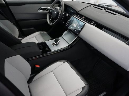 Used 2025 Land Rover Range Rover Velar S image 22