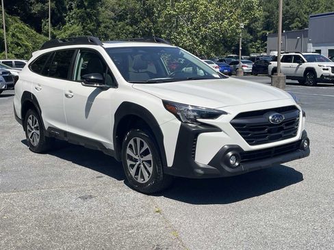 Used 2025 Subaru Outback Premium w/ Popular Package #1 AWD/4WD image 5