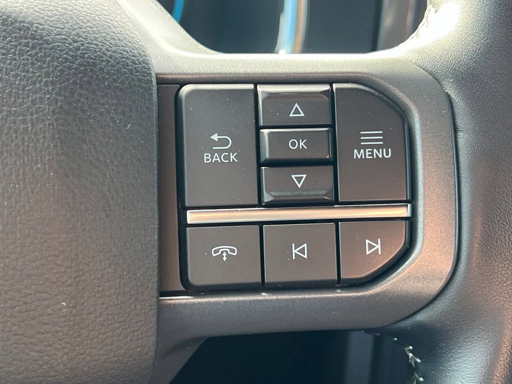 Used 2023 Ford F150 Lariat AWD/4WD image 39