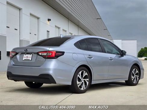 Used 2024 Subaru Legacy Premium image 8