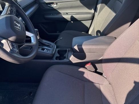 Used 2024 Honda CR-V EX image 2